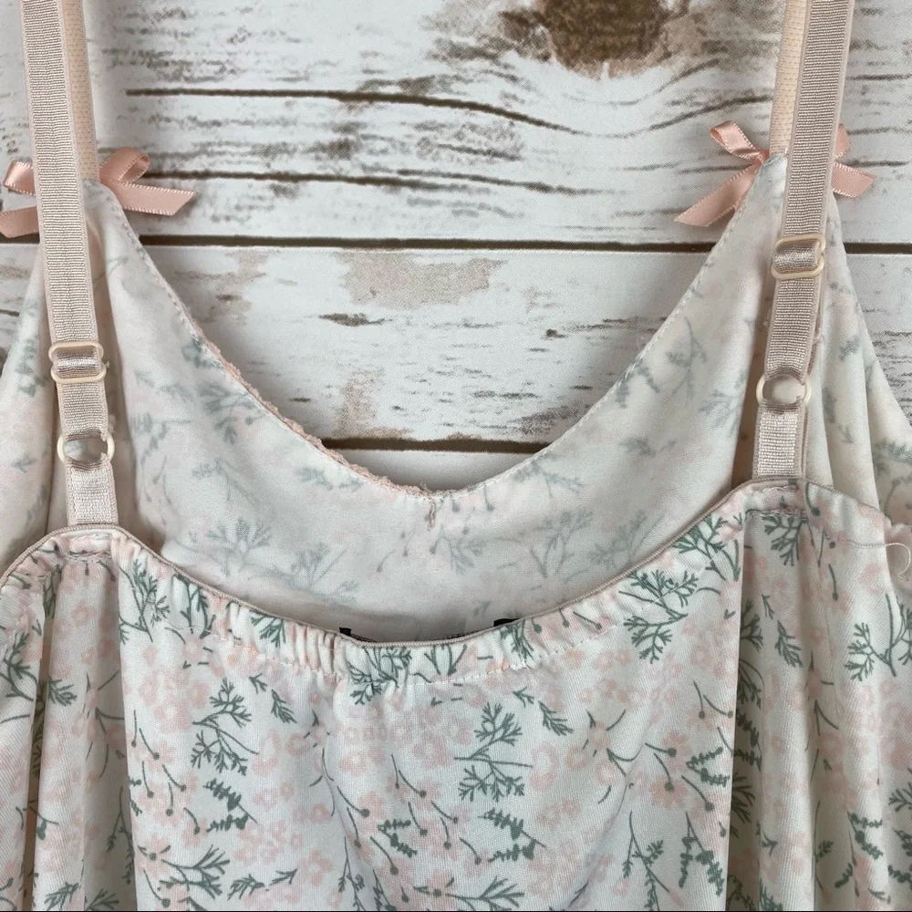 NANETTE LEPORE Short Pale Pink and Green Robe and Nightgown Set size Medium